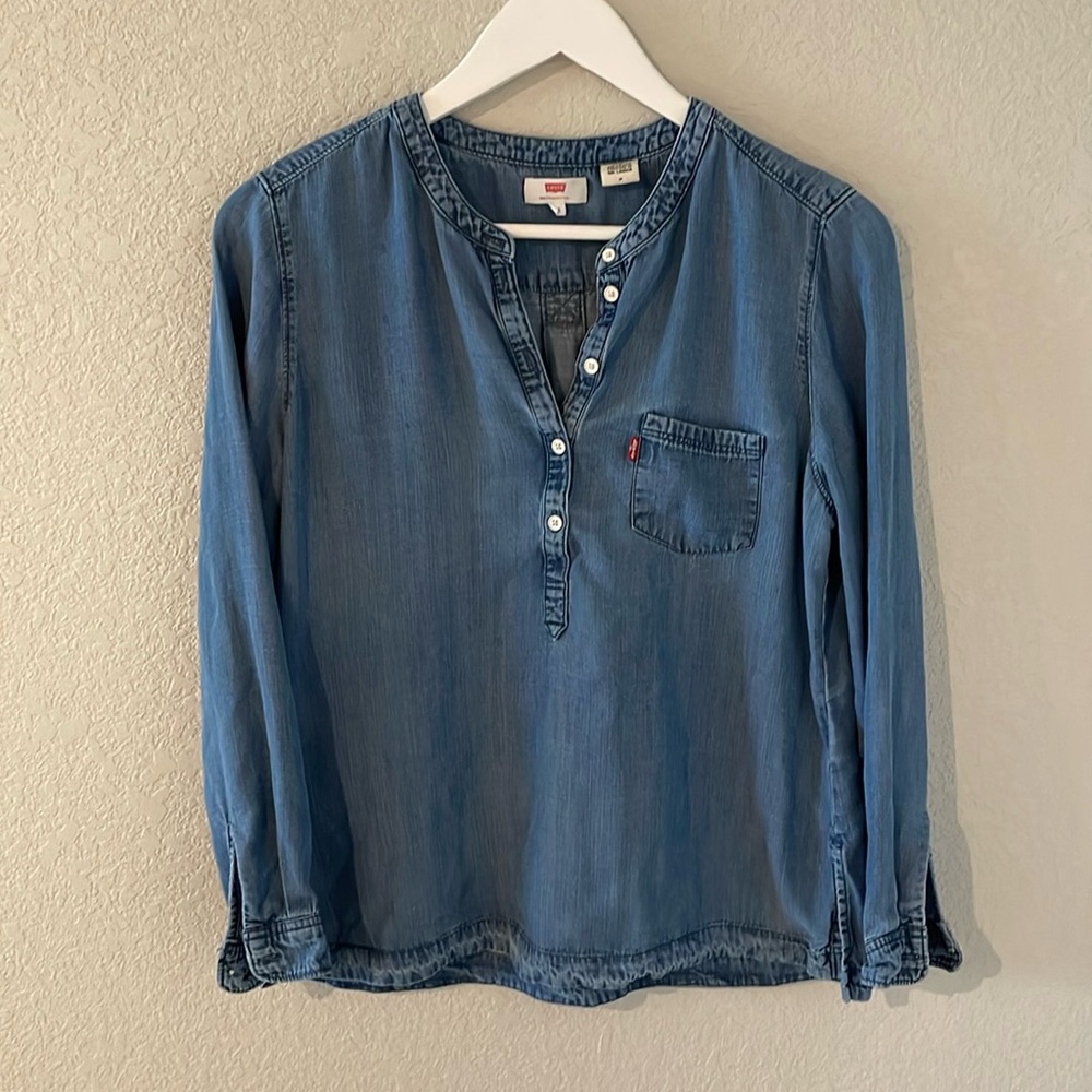 Levi’s Jean Shirt (100% lyocell, long sleeves).